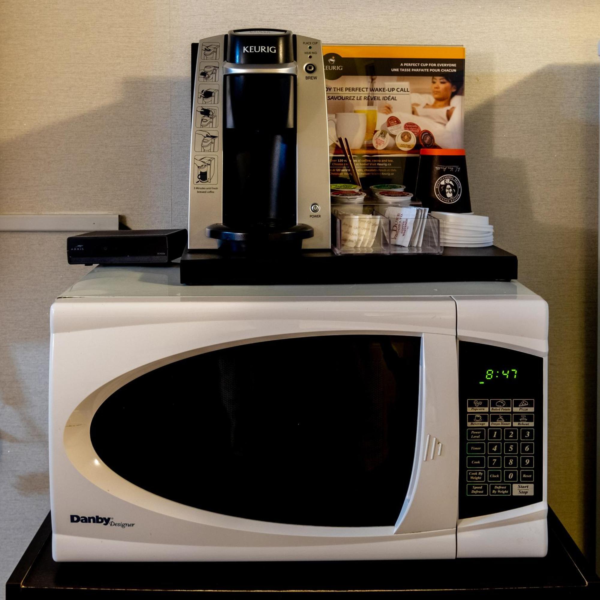 Perfect Inns & Suites Weyburn Ngoại thất bức ảnh